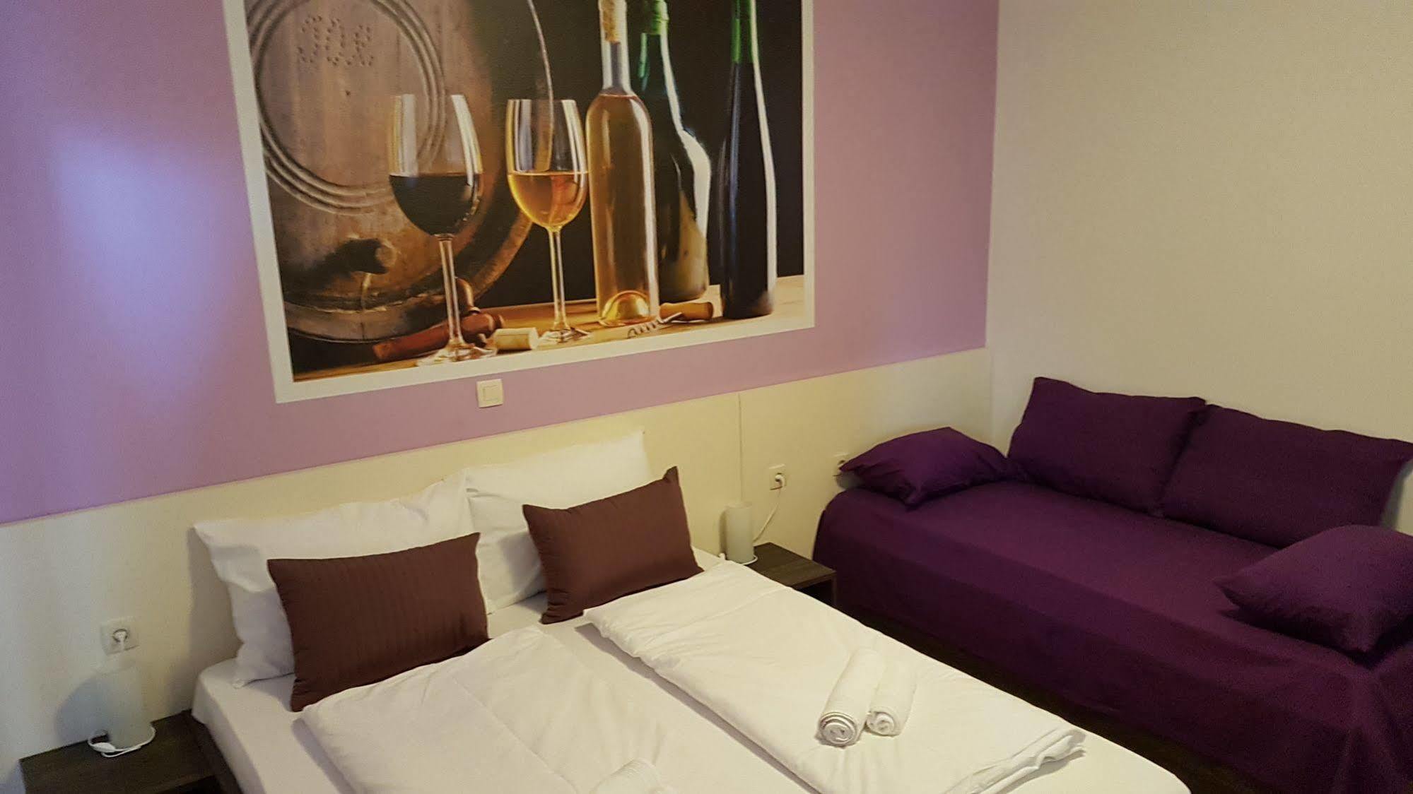 Bed & Breakfast Marta & Tona Kustići Kültér fotó
